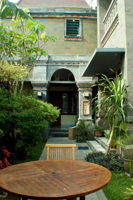 Omah Semar Homestay Джокьякарта Экстерьер фото
